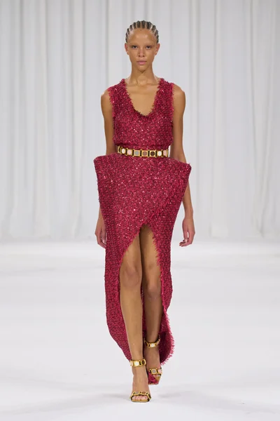 Look 19
